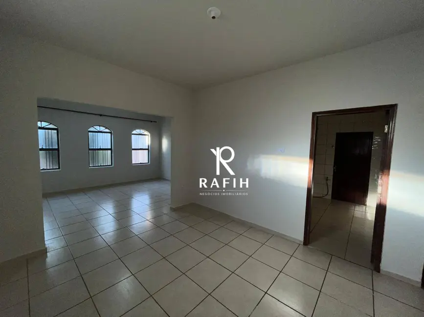 Casa com 3 quartos à venda, 283m2 em Vila Ribeiro, Assis - SP - imagem 8 Foto 8 de Casa com 3 quartos à venda, 283m2 em Vila Ribeiro, Assis - SP