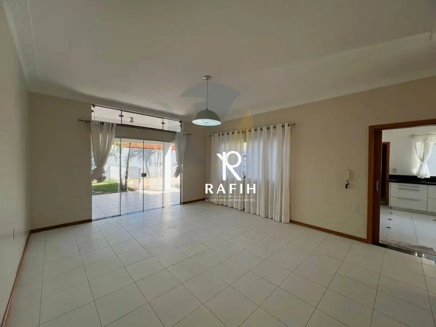 Foto 8 de Casa com 3 quartos à venda, 895m2 em Jardim Europa, Assis - SP