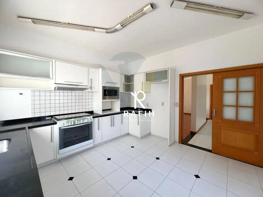 Foto 9 de Casa com 3 quartos à venda, 895m2 em Jardim Europa, Assis - SP