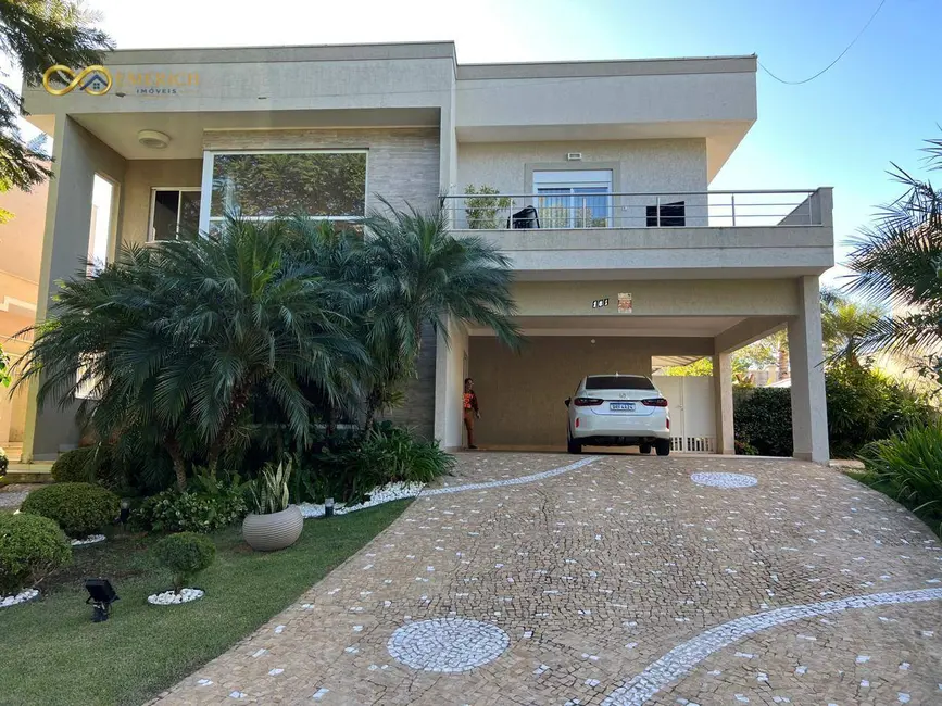 Foto 2 de Casa de Condomínio com 4 quartos à venda e para alugar, 820m2 em Cachoeira, Vinhedo - SP