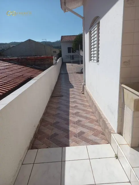 Foto 9 de Casa com 3 quartos à venda, 400m2 em João XXIII, Vinhedo - SP