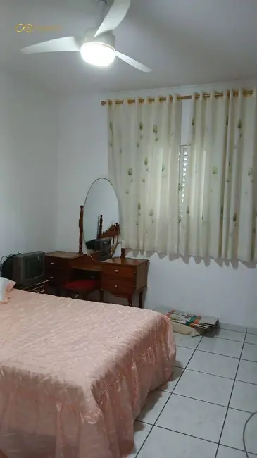 Foto 3 de Casa com 3 quartos à venda, 400m2 em João XXIII, Vinhedo - SP
