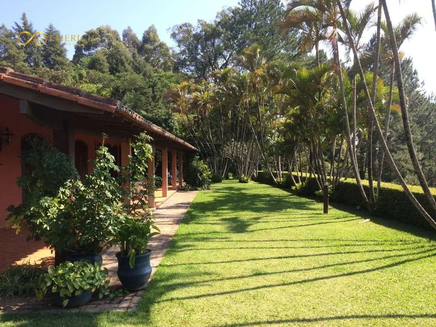 Chácara com 3 quartos à venda e para alugar, 14700m2 em Caixa D´Água, Vinhedo - SP - imagem 4 Foto 4 de Chácara com 3 quartos à venda e para alugar, 14700m2 em Caixa D´Água, Vinhedo - SP