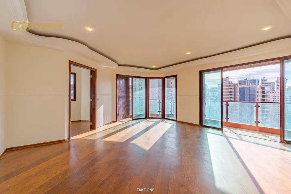 Foto 1 de Apartamento com 3 quartos à venda, 233m2 em Cambuí, Campinas - SP