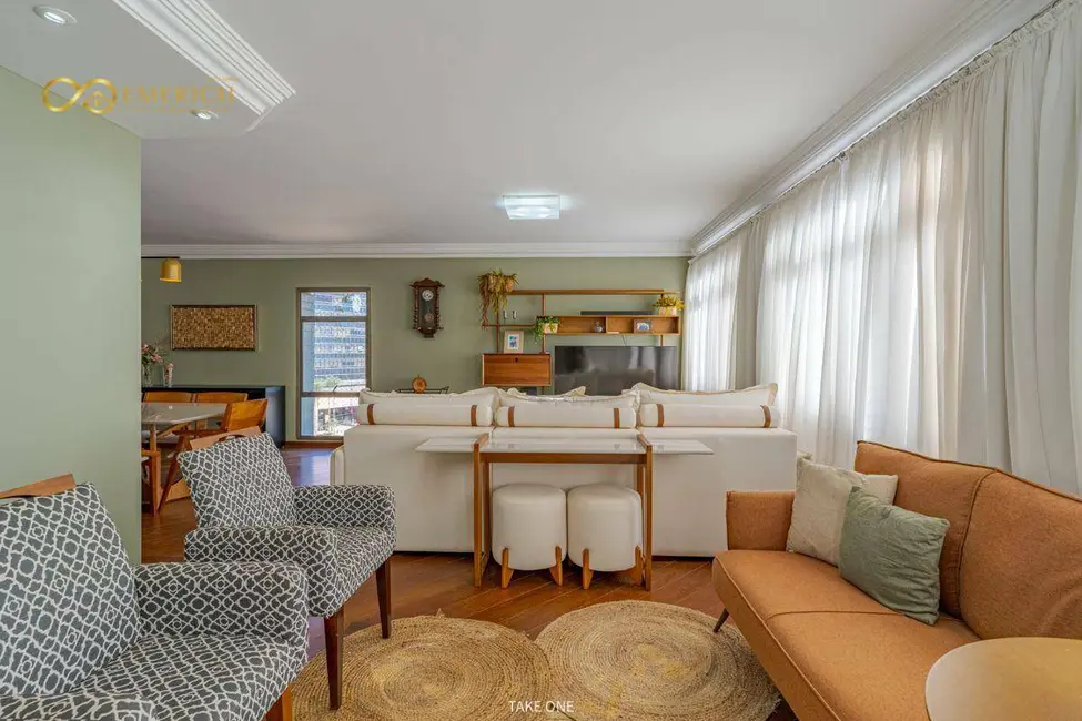 Apartamento com 4 quartos à venda, 212m2 em Cambuí, Campinas - SP - imagem 6 Foto 6 de Apartamento com 4 quartos à venda, 212m2 em Cambuí, Campinas - SP