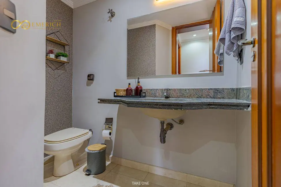 Apartamento com 4 quartos à venda, 212m2 em Cambuí, Campinas - SP - imagem 9 Foto 9 de Apartamento com 4 quartos à venda, 212m2 em Cambuí, Campinas - SP