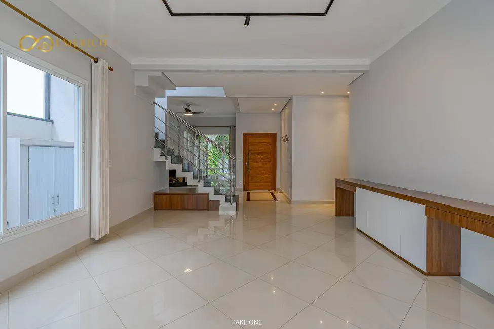 Casa de Condomínio com 3 quartos à venda, 360m2 em Swiss Park, Campinas - SP - imagem 3 Foto 3 de Casa de Condomínio com 3 quartos à venda, 360m2 em Swiss Park, Campinas - SP