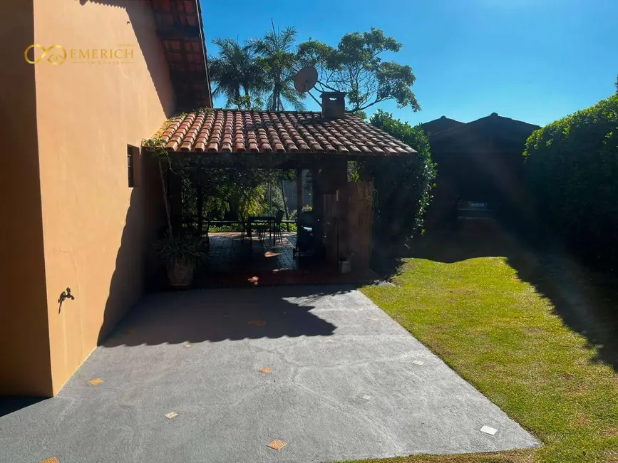 Chácara com 2 quartos à venda, 1531m2 em Caixa D´Água, Vinhedo - SP - imagem 4 Foto 4 de Chácara com 2 quartos à venda, 1531m2 em Caixa D´Água, Vinhedo - SP