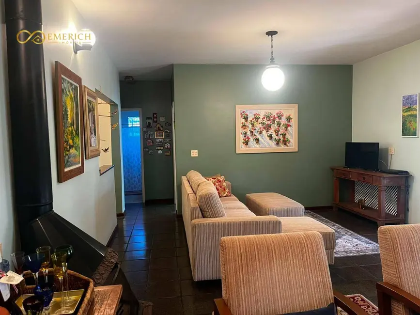 Chácara com 2 quartos à venda, 1531m2 em Caixa D´Água, Vinhedo - SP - imagem 5 Foto 5 de Chácara com 2 quartos à venda, 1531m2 em Caixa D´Água, Vinhedo - SP