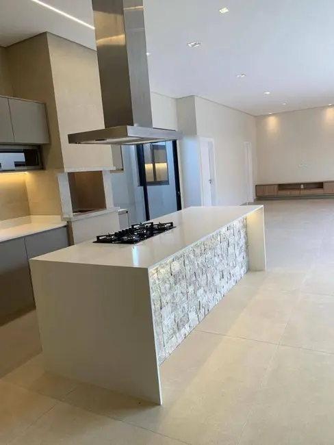 Casa de Condomínio com 3 quartos à venda, 400m2 em Sao Jose Do Rio Preto - SP - imagem 6 Foto 6 de Casa de Condomínio com 3 quartos à venda, 400m2 em Sao Jose Do Rio Preto - SP