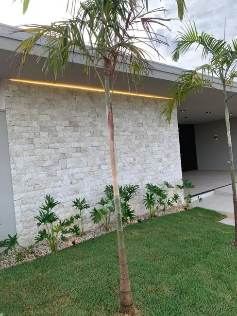 Casa de Condomínio com 3 quartos à venda, 400m2 em Sao Jose Do Rio Preto - SP - imagem 3 Foto 3 de Casa de Condomínio com 3 quartos à venda, 400m2 em Sao Jose Do Rio Preto - SP
