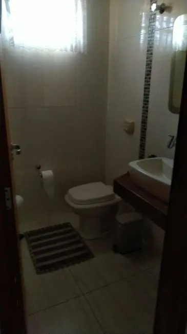 Casa com 3 quartos à venda, 272m2 em Jardim Canaã, Sao Jose Do Rio Preto - SP - imagem 6 Foto 6 de Casa com 3 quartos à venda, 272m2 em Jardim Canaã, Sao Jose Do Rio Preto - SP