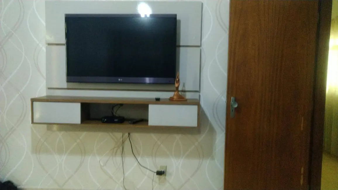 Casa com 3 quartos à venda, 272m2 em Jardim Canaã, Sao Jose Do Rio Preto - SP - imagem 2 Foto 2 de Casa com 3 quartos à venda, 272m2 em Jardim Canaã, Sao Jose Do Rio Preto - SP