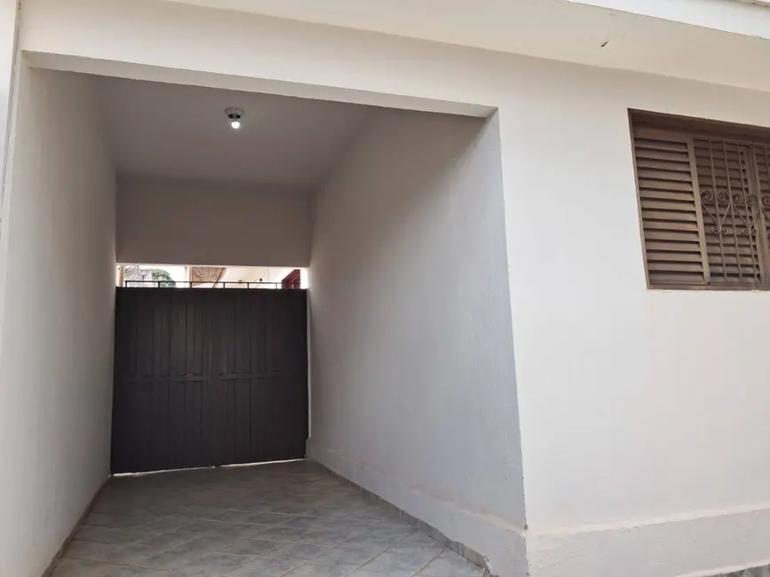 Casa com 2 quartos à venda, 340m2 em Vila Ercília, Sao Jose Do Rio Preto - SP - imagem 8 Foto 8 de Casa com 2 quartos à venda, 340m2 em Vila Ercília, Sao Jose Do Rio Preto - SP