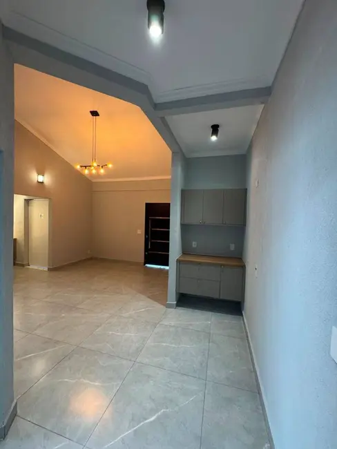 Casa para alugar, 450m2 em Universitário, Sao Jose Do Rio Preto - SP - imagem 3 Foto 3 de Casa para alugar, 450m2 em Universitário, Sao Jose Do Rio Preto - SP