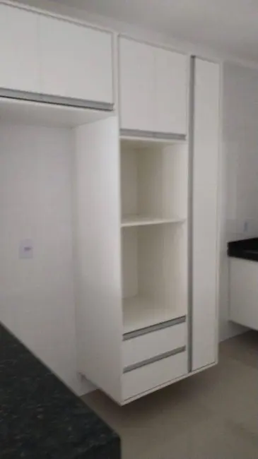 Foto 4 de Casa com 3 quartos à venda e para alugar, 200m2 em Conjunto Habitacional São Deocleciano, Sao Jose Do Rio Preto - SP