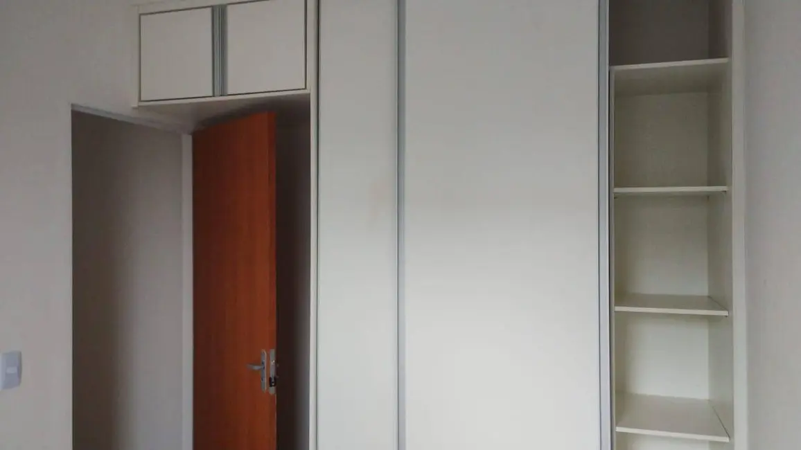 Foto 5 de Casa com 3 quartos à venda e para alugar, 200m2 em Conjunto Habitacional São Deocleciano, Sao Jose Do Rio Preto - SP