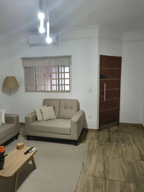 Casa com 2 quartos à venda, 200m2 em Parque Residencial Maria Zorita, Sao Jose Do Rio Preto - SP - imagem 3 Foto 3 de Casa com 2 quartos à venda, 200m2 em Parque Residencial Maria Zorita, Sao Jose Do Rio Preto - SP