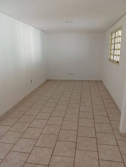 Foto 3 de Casa com 3 quartos à venda, 200m2 em Conjunto Habitacional São José do Rio Preto, Sao Jose Do Rio Preto - SP