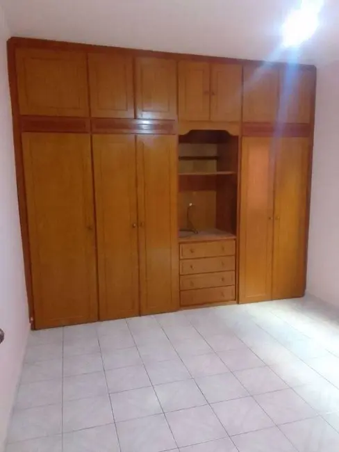 Casa com 3 quartos à venda, 200m2 em Solo Sagrado, Sao Jose Do Rio Preto - SP - imagem 9 Foto 9 de Casa com 3 quartos à venda, 200m2 em Solo Sagrado, Sao Jose Do Rio Preto - SP