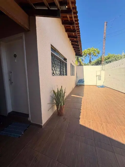Casa com 3 quartos à venda, 360m2 em Jardim Itapema, Sao Jose Do Rio Preto - SP - imagem 3 Foto 3 de Casa com 3 quartos à venda, 360m2 em Jardim Itapema, Sao Jose Do Rio Preto - SP