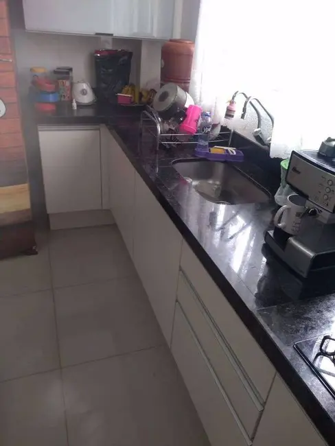 Sobrado com 3 quartos à venda, 225m2 em Jardim Conceição, Sao Jose Do Rio Preto - SP - imagem 8 Foto 8 de Sobrado com 3 quartos à venda, 225m2 em Jardim Conceição, Sao Jose Do Rio Preto - SP