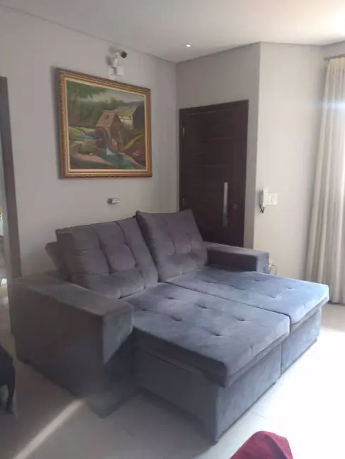 Sobrado com 3 quartos à venda, 225m2 em Jardim Conceição, Sao Jose Do Rio Preto - SP - imagem 3 Foto 3 de Sobrado com 3 quartos à venda, 225m2 em Jardim Conceição, Sao Jose Do Rio Preto - SP