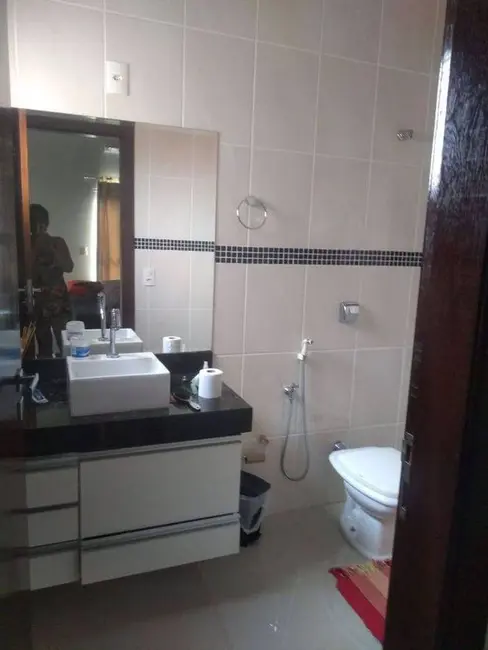 Sobrado com 3 quartos à venda, 225m2 em Jardim Conceição, Sao Jose Do Rio Preto - SP - imagem 5 Foto 5 de Sobrado com 3 quartos à venda, 225m2 em Jardim Conceição, Sao Jose Do Rio Preto - SP