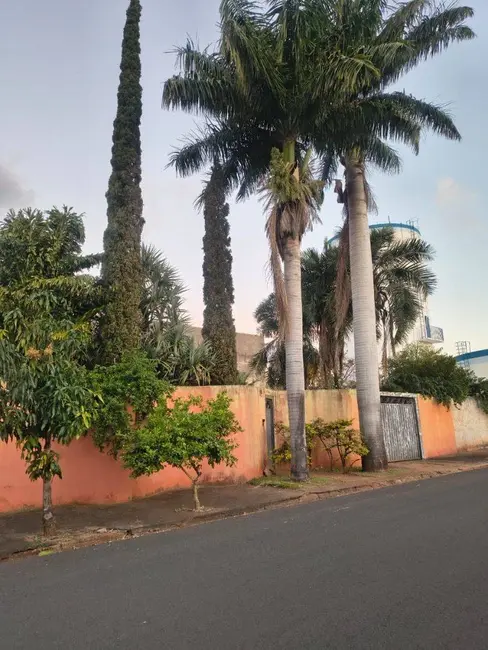 Foto 1 de Casa com 2 quartos à venda, 450m2 em Parque Residencial Comendador Mançor Daud, Sao Jose Do Rio Preto - SP