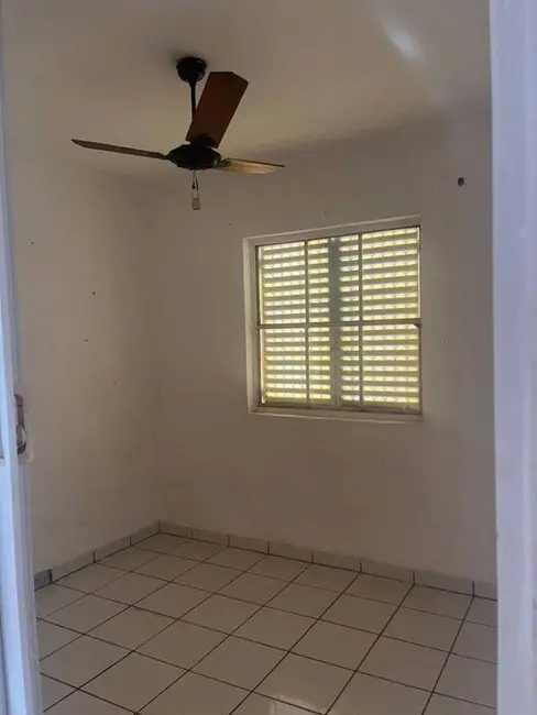 Apartamento com 2 quartos à venda, 64m2 em Conjunto Habitacional CAIC, Sao Jose Do Rio Preto - SP - imagem 4 Foto 4 de Apartamento com 2 quartos à venda, 64m2 em Conjunto Habitacional CAIC, Sao Jose Do Rio Preto - SP