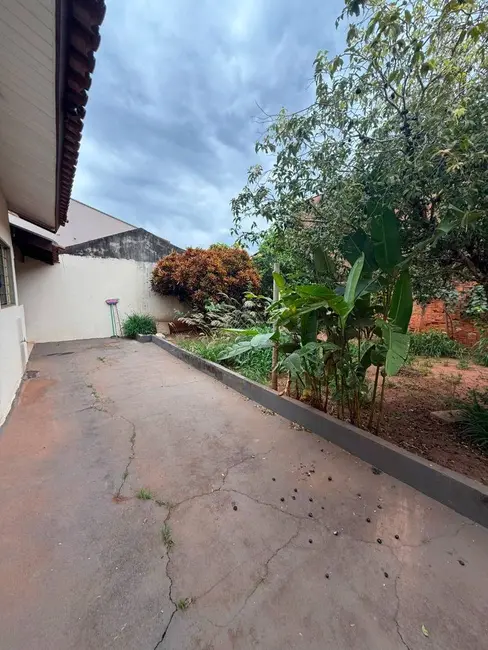 Casa com 3 quartos à venda, 275m2 em Jardim Alice, Sao Jose Do Rio Preto - SP - imagem 8 Foto 8 de Casa com 3 quartos à venda, 275m2 em Jardim Alice, Sao Jose Do Rio Preto - SP