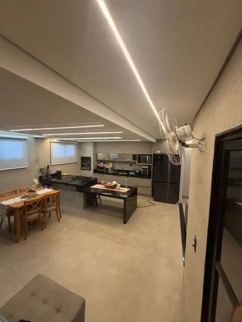 Casa de Condomínio com 3 quartos à venda, 110m2 em Sao Jose Do Rio Preto - SP - imagem 2 Foto 2 de Casa de Condomínio com 3 quartos à venda, 110m2 em Sao Jose Do Rio Preto - SP