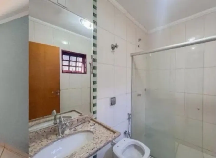 Casa com 3 quartos à venda, 200m2 em Conjunto Habitacional São Deocleciano, Sao Jose Do Rio Preto - SP - imagem 5 Foto 5 de Casa com 3 quartos à venda, 200m2 em Conjunto Habitacional São Deocleciano, Sao Jose Do Rio Preto - SP
