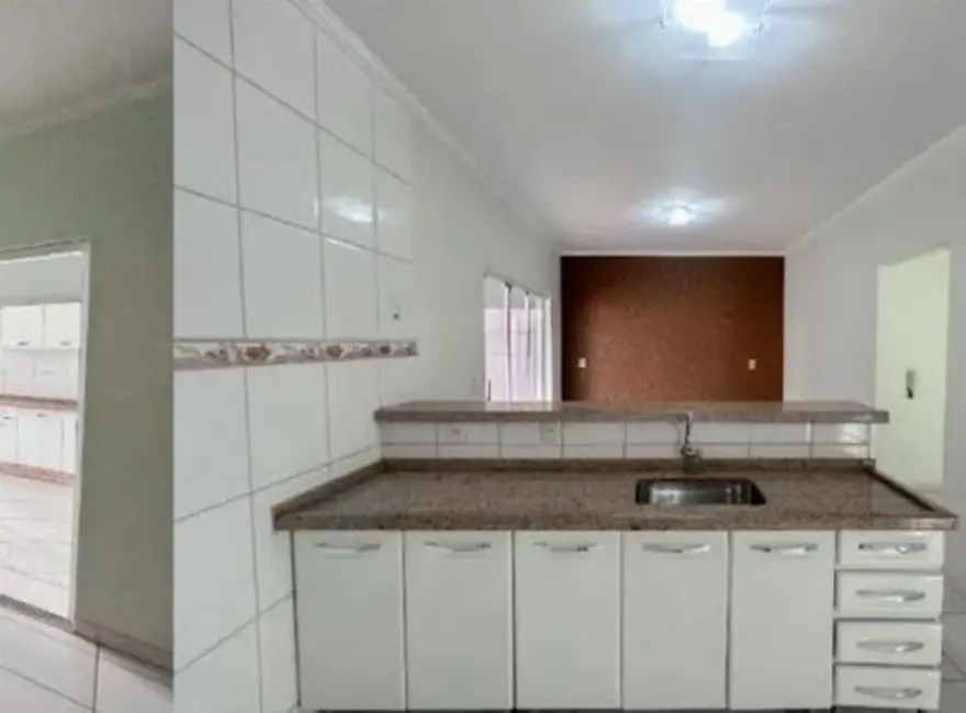 Casa com 3 quartos à venda, 200m2 em Conjunto Habitacional São Deocleciano, Sao Jose Do Rio Preto - SP - imagem 9 Foto 9 de Casa com 3 quartos à venda, 200m2 em Conjunto Habitacional São Deocleciano, Sao Jose Do Rio Preto - SP