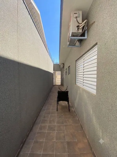Foto 7 de Casa com 3 quartos à venda, 210m2 em Parque Residencial J. Macedo, Sao Jose Do Rio Preto - SP