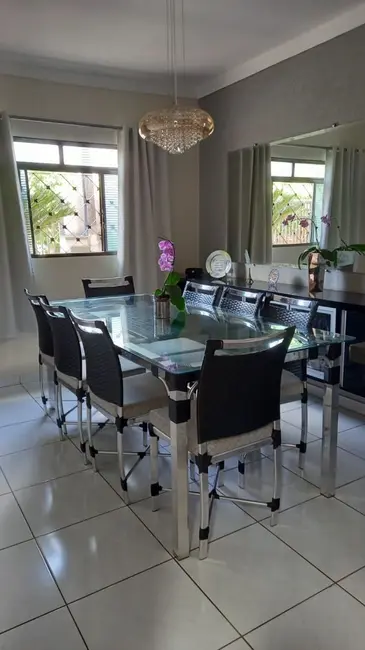 Sobrado com 3 quartos à venda, 130m2 em Jardim Residencial Vetorasso, Sao Jose Do Rio Preto - SP - imagem 9 Foto 9 de Sobrado com 3 quartos à venda, 130m2 em Jardim Residencial Vetorasso, Sao Jose Do Rio Preto - SP