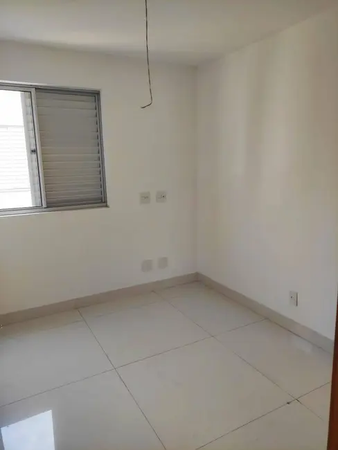 Foto 6 de Apartamento com 3 quartos à venda, 72m2 em Serrano, Belo Horizonte - MG