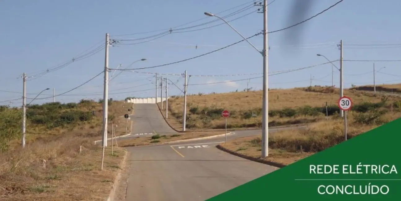 Foto 3 de Lote de Condomínio à venda, 405m2 em Vespasiano - MG