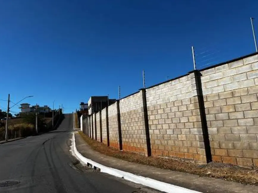 Foto 9 de Terreno / Lote à venda, 405m2 em Vespasiano - MG