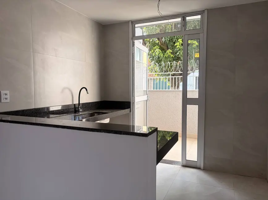 Apartamento com 2 quartos à venda, 110m2 em Santa Rosa, Belo Horizonte - MG - imagem 6 Foto 6 de Apartamento com 2 quartos à venda, 110m2 em Santa Rosa, Belo Horizonte - MG