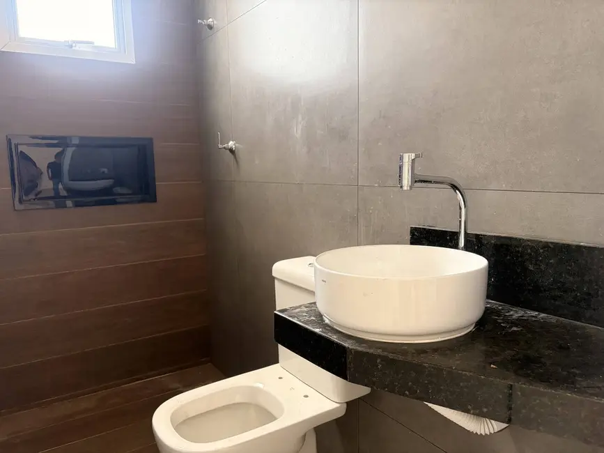 Apartamento com 2 quartos à venda, 110m2 em Santa Rosa, Belo Horizonte - MG - imagem 8 Foto 8 de Apartamento com 2 quartos à venda, 110m2 em Santa Rosa, Belo Horizonte - MG