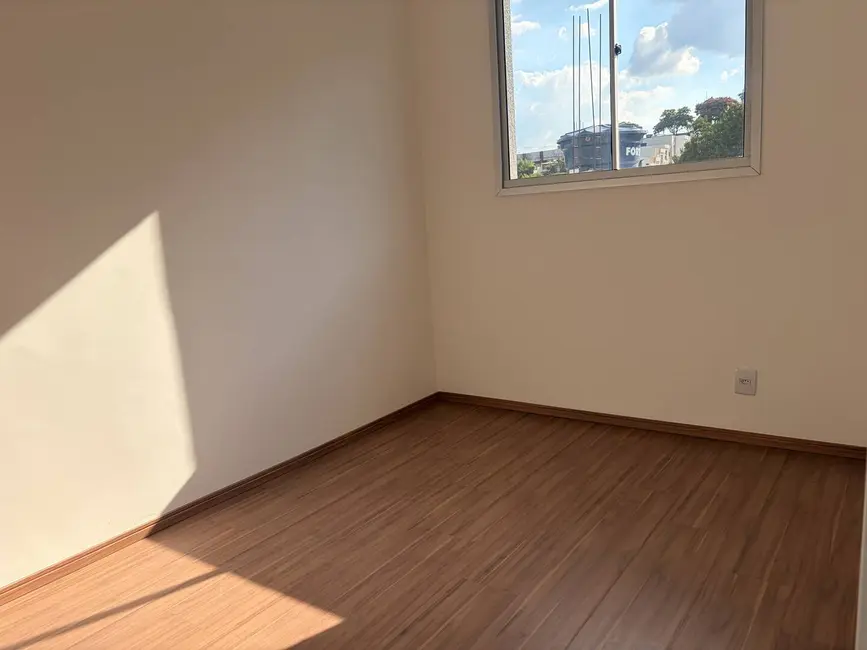 Apartamento com 2 quartos à venda, 52m2 em Santa Rosa, Belo Horizonte - MG - imagem 4 Foto 4 de Apartamento com 2 quartos à venda, 52m2 em Santa Rosa, Belo Horizonte - MG
