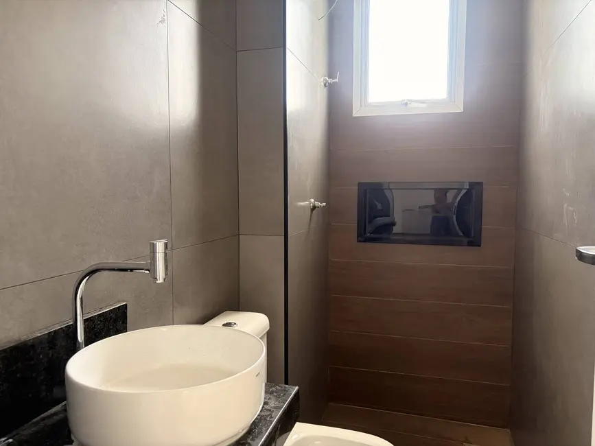 Apartamento com 2 quartos à venda, 52m2 em Santa Rosa, Belo Horizonte - MG - imagem 6 Foto 6 de Apartamento com 2 quartos à venda, 52m2 em Santa Rosa, Belo Horizonte - MG