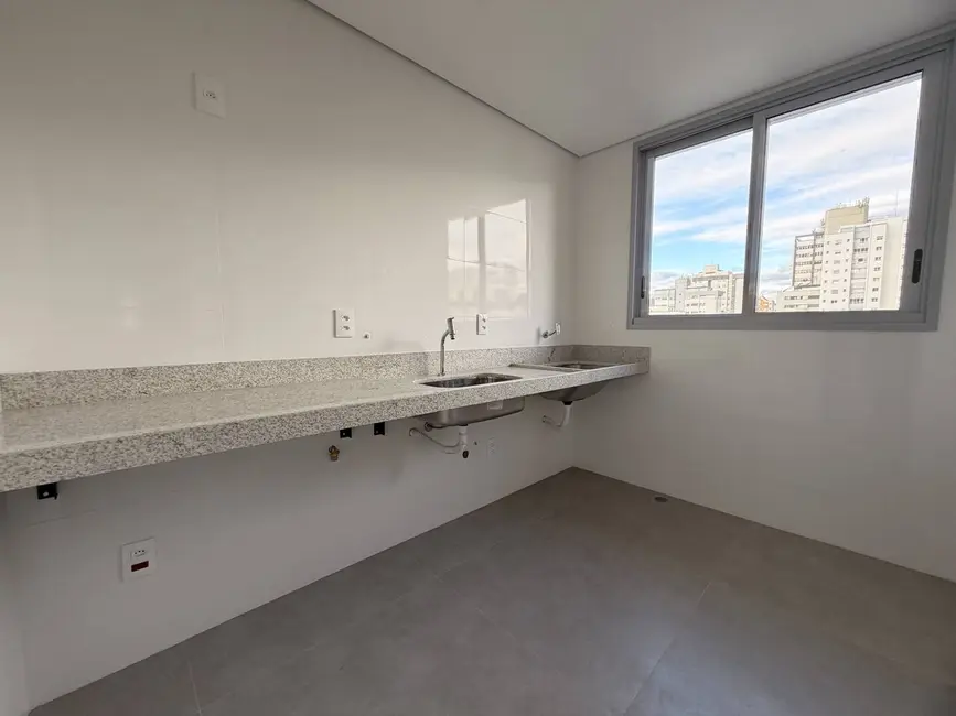 Foto 6 de Apartamento com 3 quartos à venda, 73m2 em Santa Efigênia, Belo Horizonte - MG