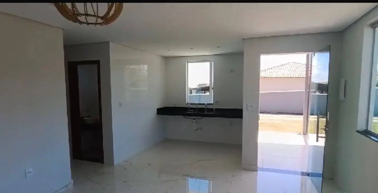 Foto 9 de Casa com 3 quartos à venda, 1050m2 em Jaboticatubas - MG