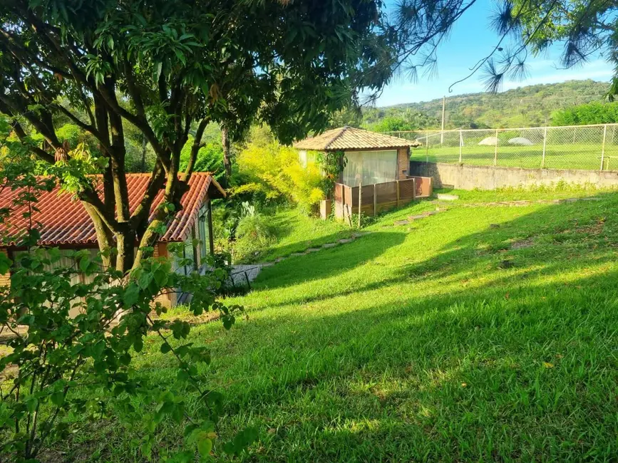 Foto 2 de Sítio / Rancho com 7 quartos à venda, 25000m2 em Esmeraldas - MG