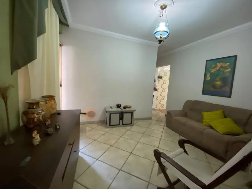 Casa com 4 quartos à venda, 288m2 em Alípio de Melo, Belo Horizonte - MG - imagem 4 Foto 4 de Casa com 4 quartos à venda, 288m2 em Alípio de Melo, Belo Horizonte - MG