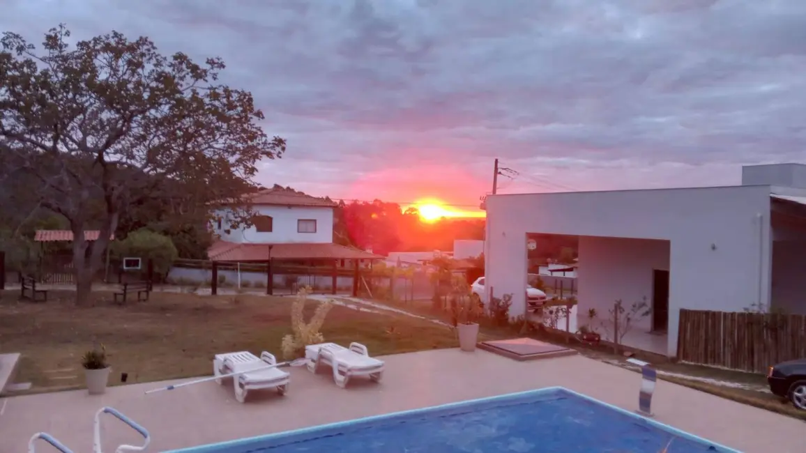 Foto 2 de Casa de Condomínio com 3 quartos à venda, 92m2 em Jaboticatubas - MG