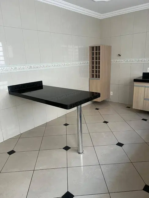Casa com 3 quartos à venda, 360m2 em São João Batista (Venda Nova), Belo Horizonte - MG - imagem 6 Foto 6 de Casa com 3 quartos à venda, 360m2 em São João Batista (Venda Nova), Belo Horizonte - MG