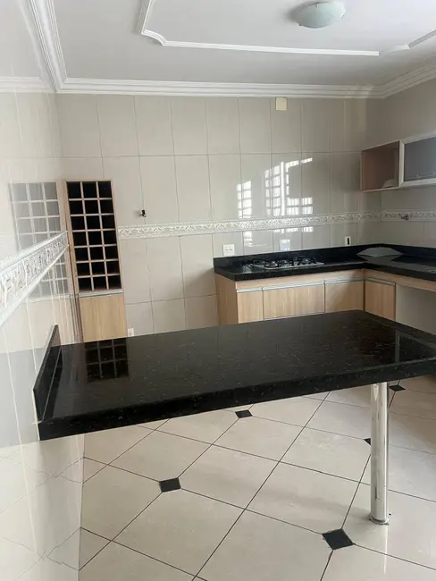 Casa com 3 quartos à venda, 360m2 em São João Batista (Venda Nova), Belo Horizonte - MG - imagem 5 Foto 5 de Casa com 3 quartos à venda, 360m2 em São João Batista (Venda Nova), Belo Horizonte - MG